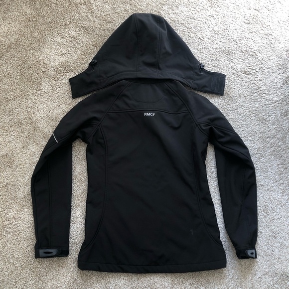 Real Madrid Softshell Jacket - Picture 5 of 6